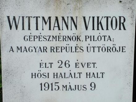 Wittmann Viktor síremléke, Bp. Fotó: Kósa Károly, 2010.06.25.